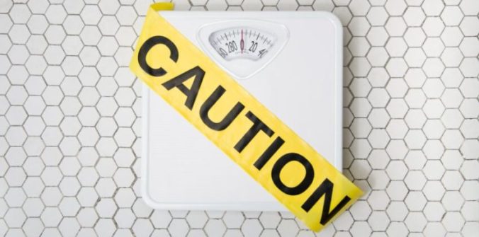 unhealthy-ways-to-lose-weight-fast-780x387